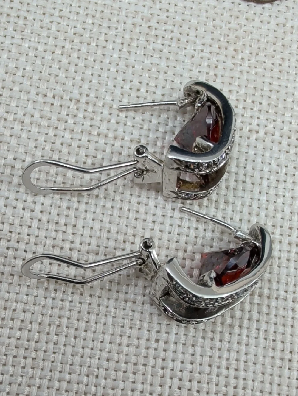 Vintage 925 Sterling Silver Garnet Half Hoop Lever Back Earrings - Picture 15 of 17